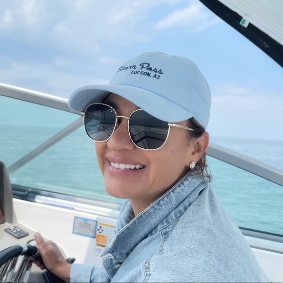 Meet your Posher, Sherry - Picture 1 of 1